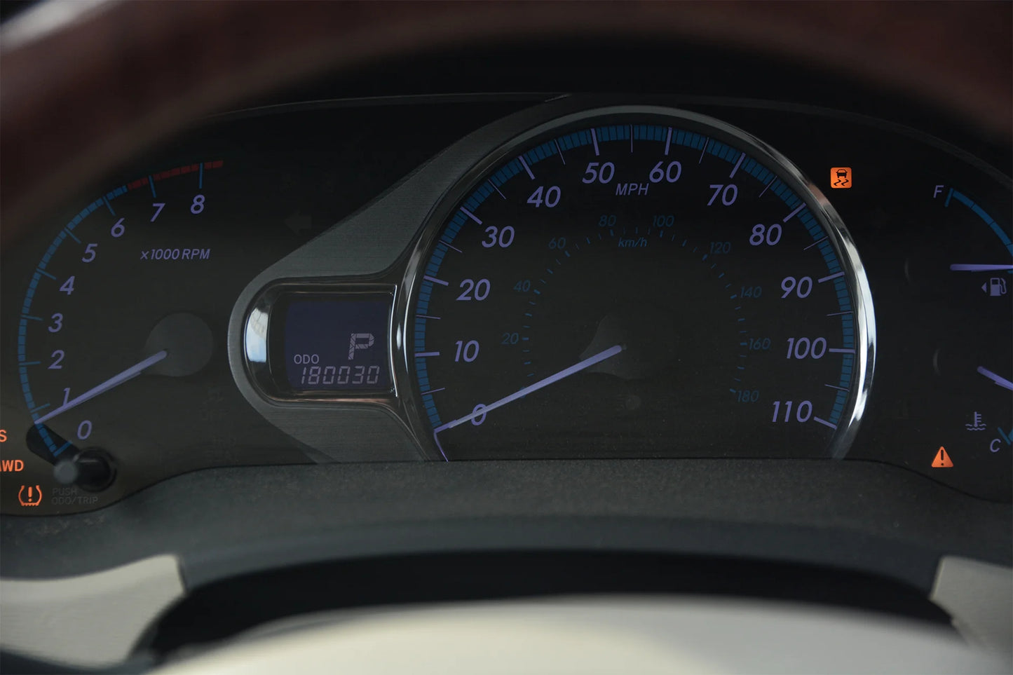 2011 TOYOTA SIENNA XLE - Fast Wheel