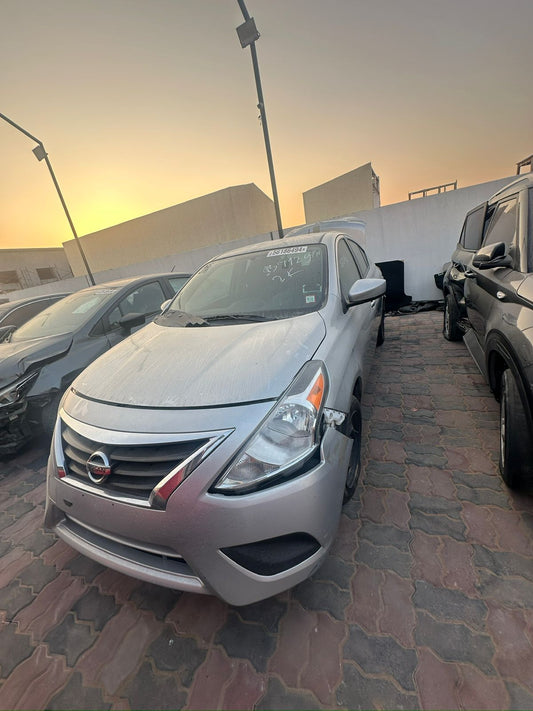 2016 NISSAN VERSA S