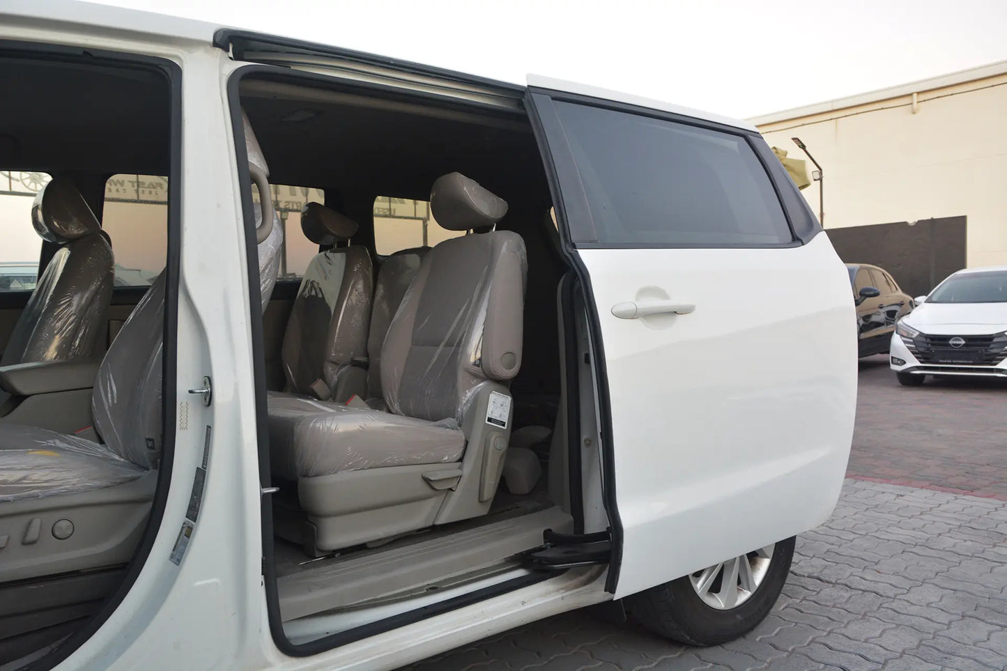2017 KIA Sedona, LX - Fast Wheel