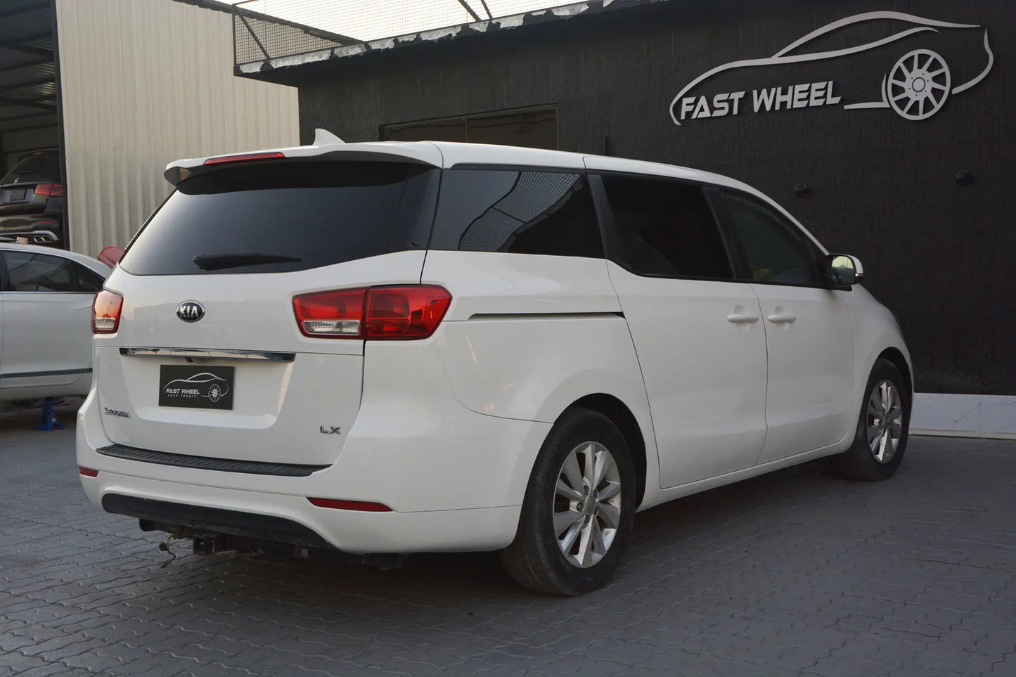 2017 KIA Sedona, LX - Fast Wheel
