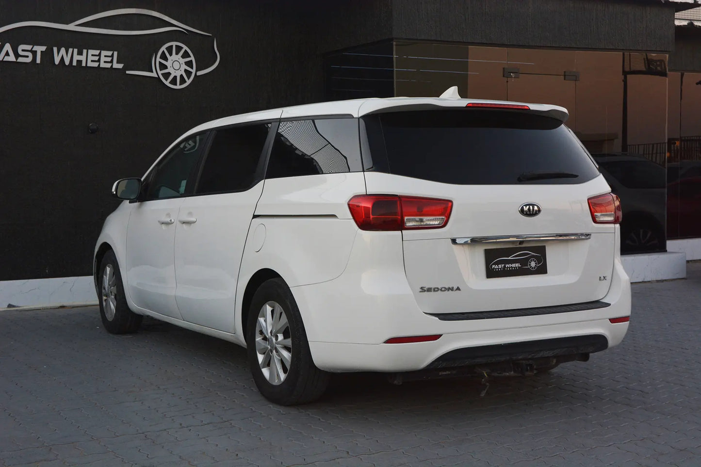 2017 KIA Sedona, LX - Fast Wheel
