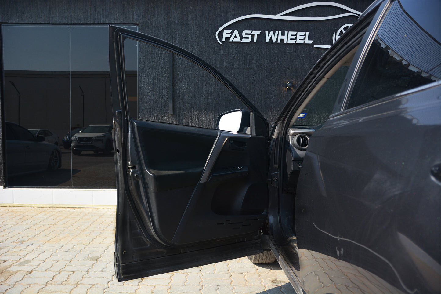 2017 Toyota Rav4 Le - Fast Wheel