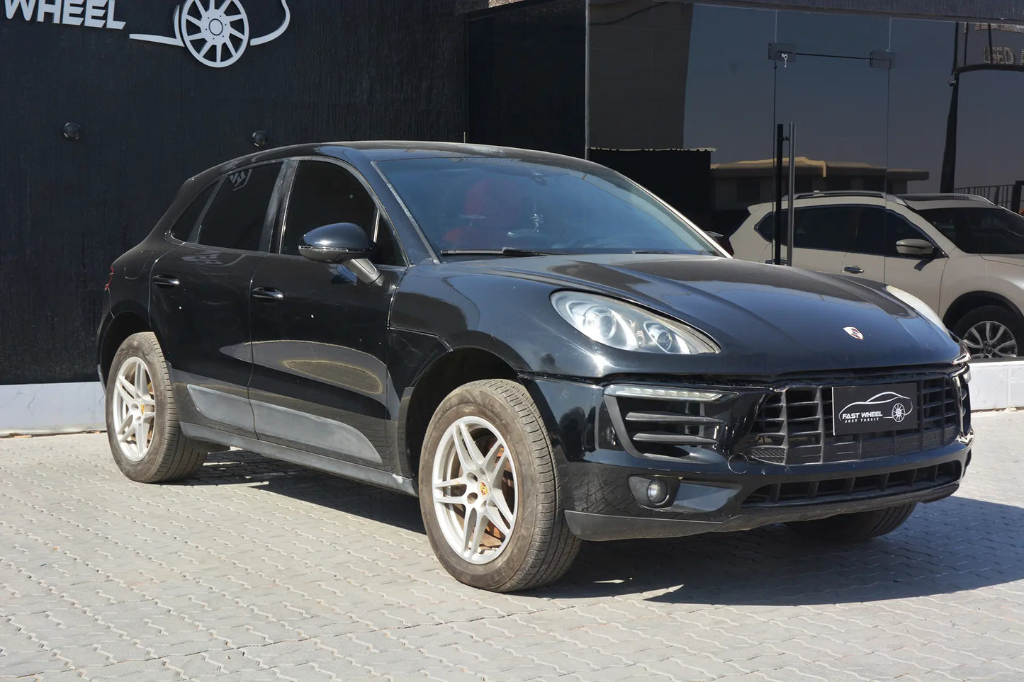 2018 PORSCHE MACAN - Fast Wheel