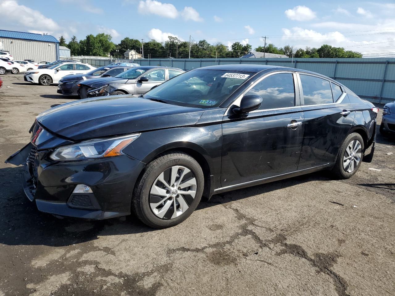2019 Nissan Altima, S - Fast Wheel