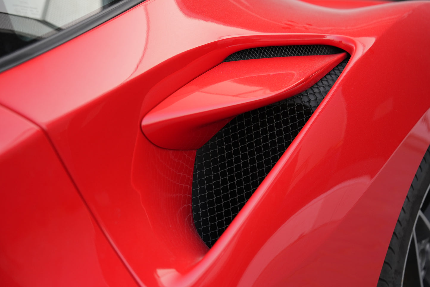 2020 FERRARI F8 TRIBUTO - Fast Wheel