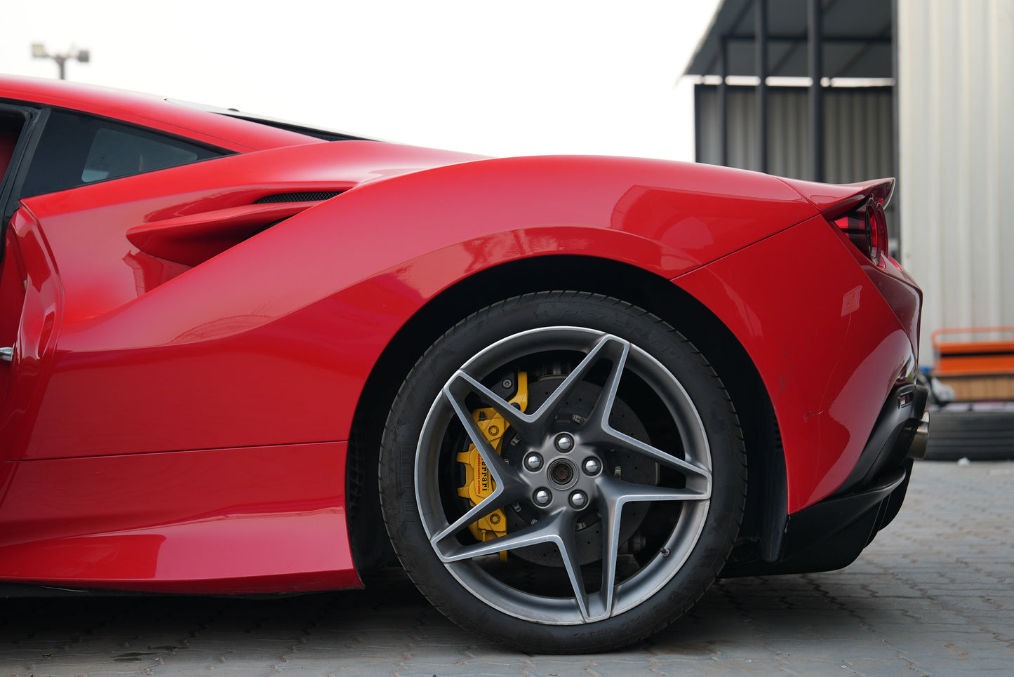 2020 FERRARI F8 TRIBUTO - Fast Wheel