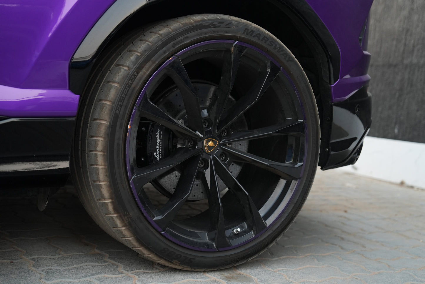 2020 LAMBORGHINI URUS - Fast Wheel