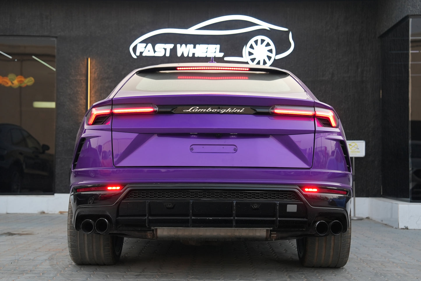 2020 LAMBORGHINI URUS - Fast Wheel