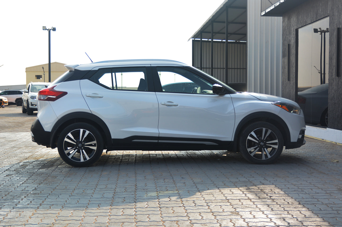 2020 Nissan Kicks SR - Fast Wheel