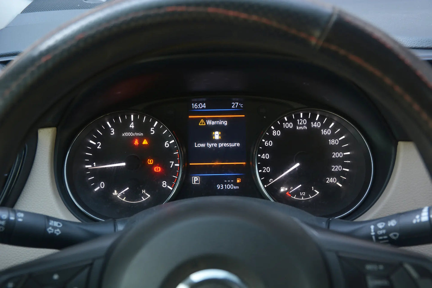 2021 NISSAN X- TRAIL (GCC) - Fast Wheel