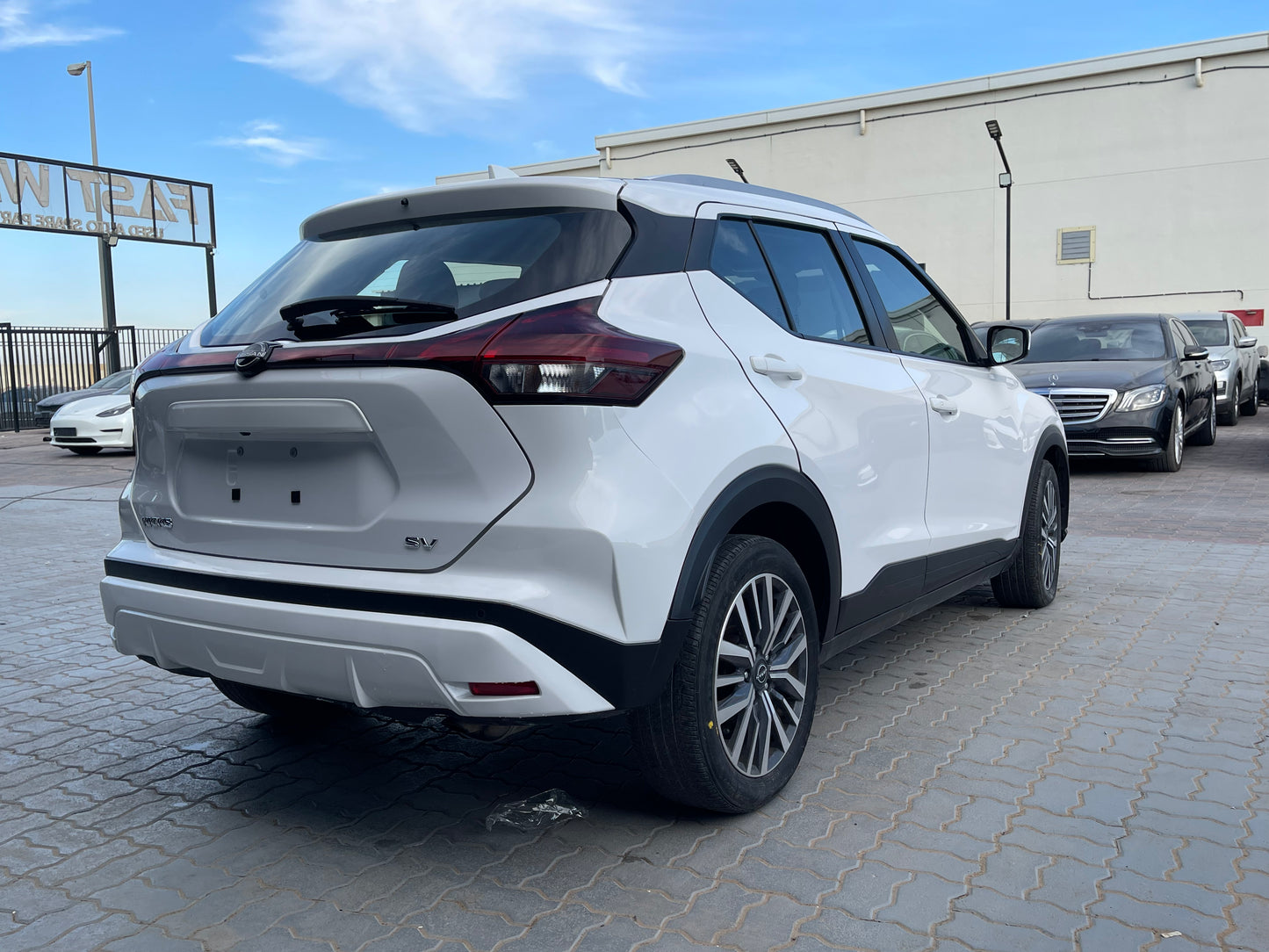 2022 Nissan Kicks, SV - Fast Wheel