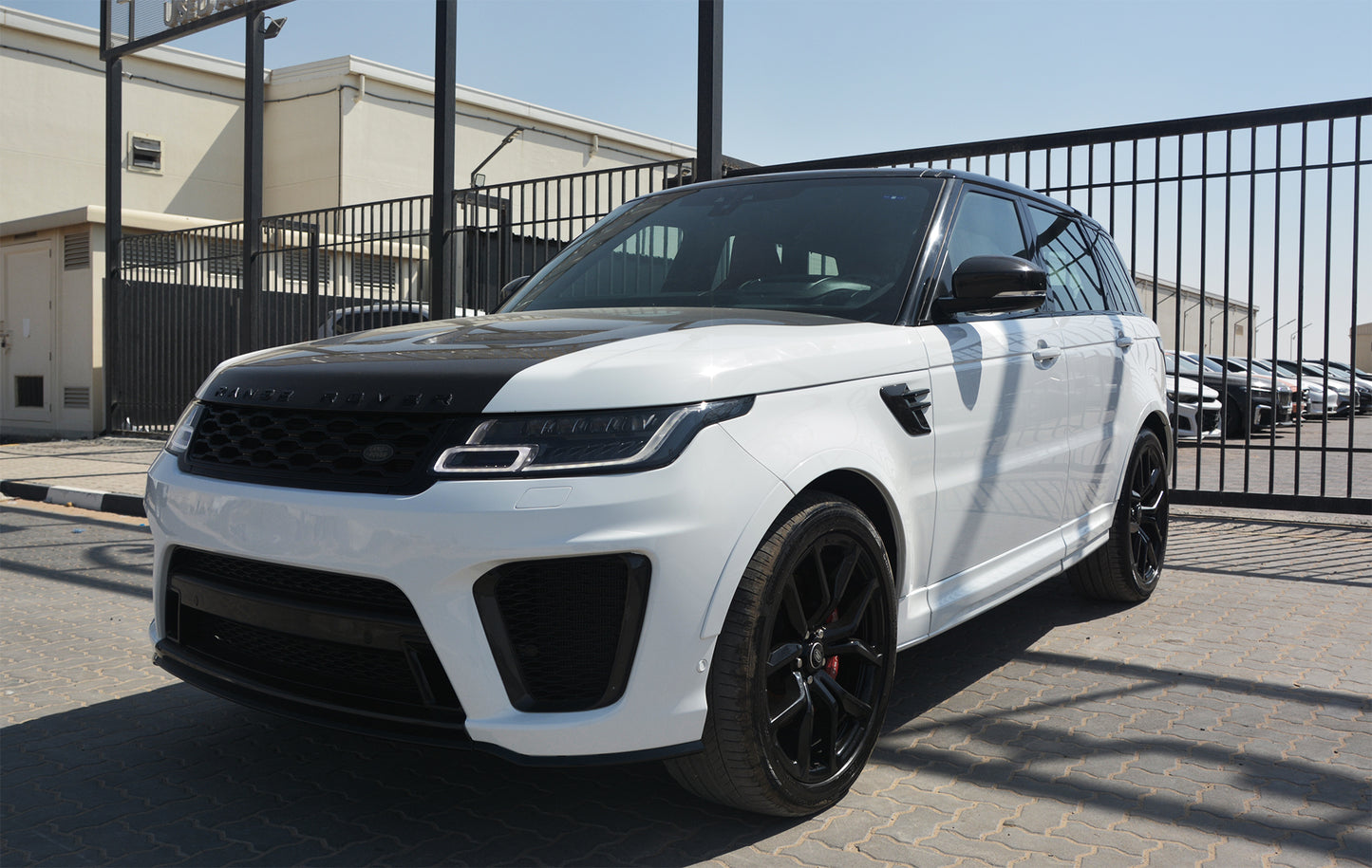 2022 Land Rover Range Rover SVR - Fast Wheel