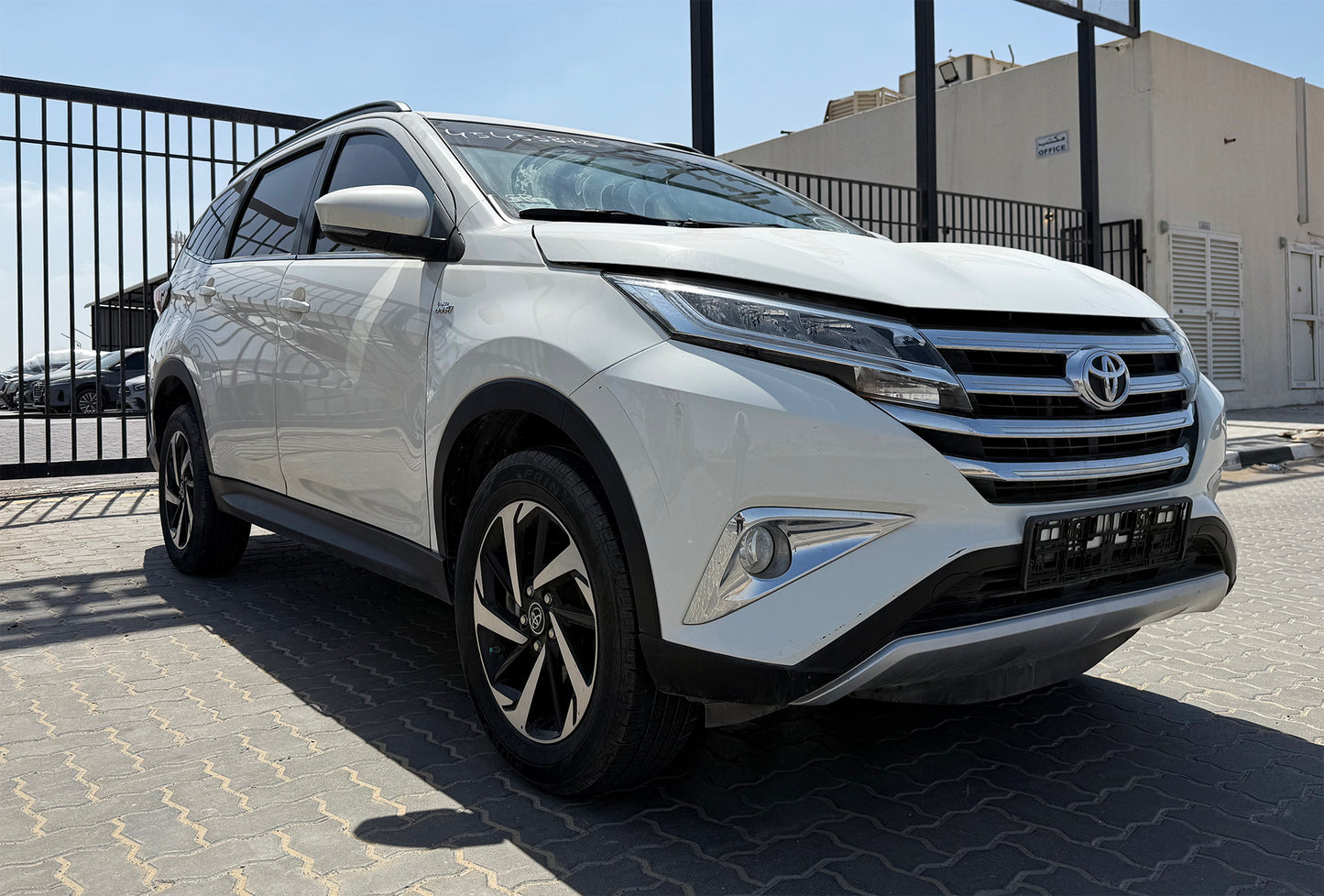 2022 Toyota Rush - Fast Wheel