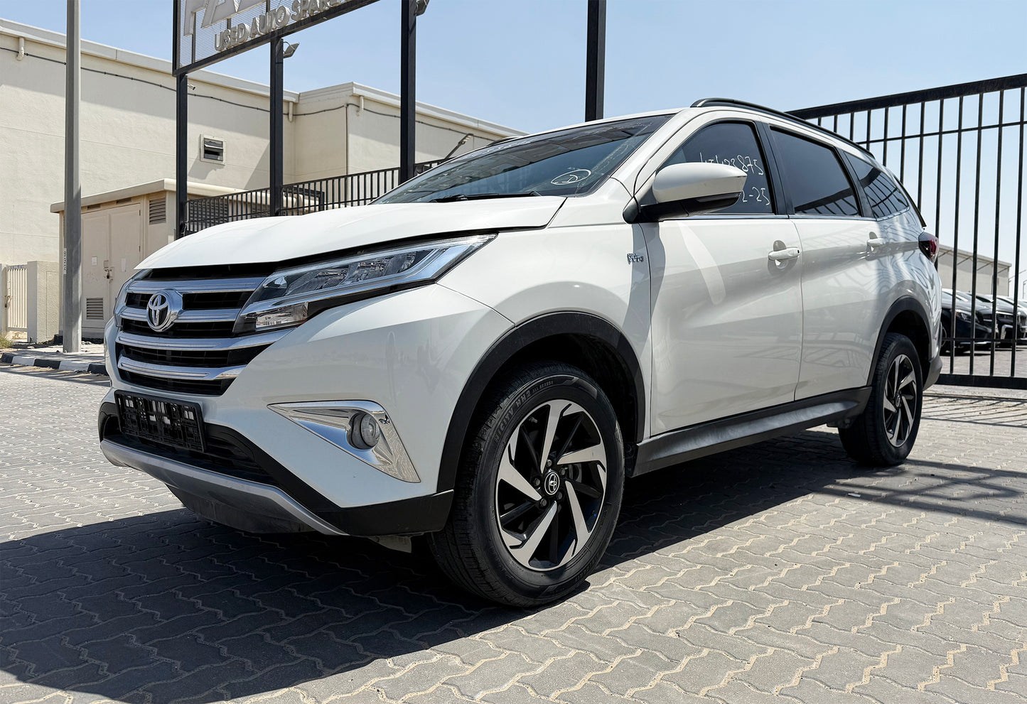 2022 Toyota Rush - Fast Wheel