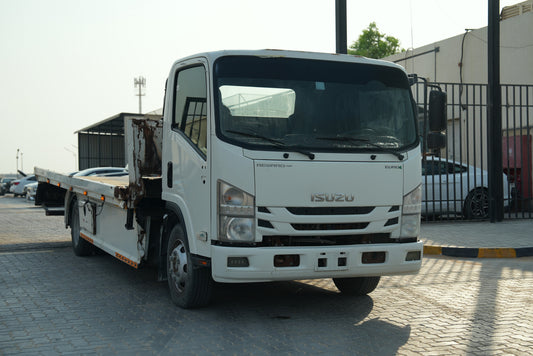 2023 Isuzu NPR recovery
