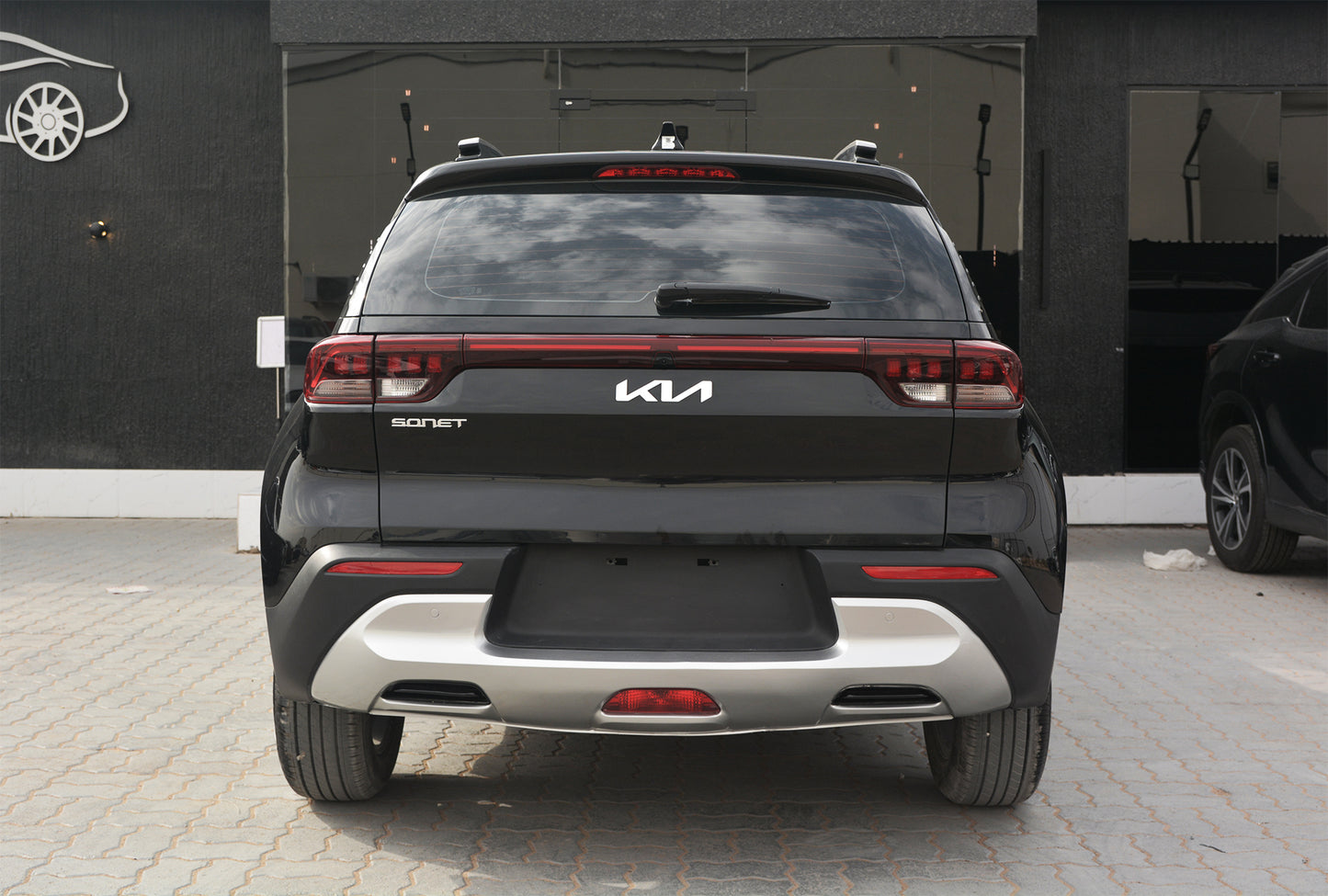 2023 Kia Sonet - Fast Wheel
