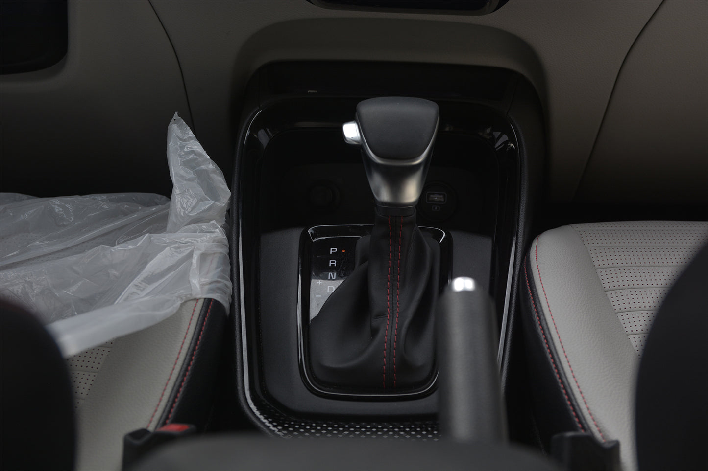 2023 Kia Sonet - Fast Wheel