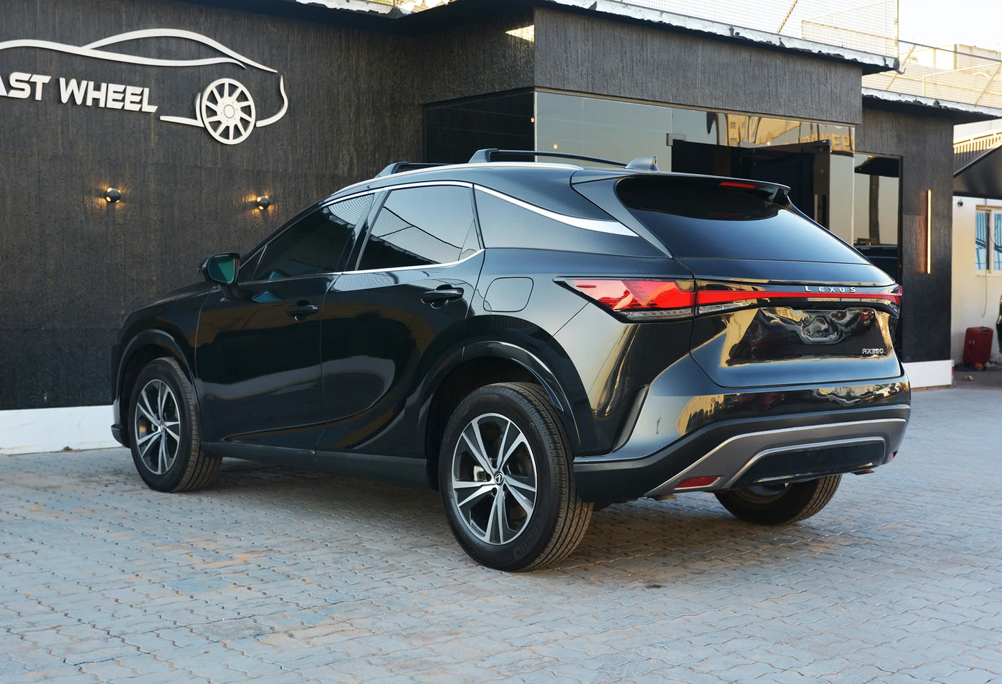 2023 Lexus RX 350 - Fast Wheel
