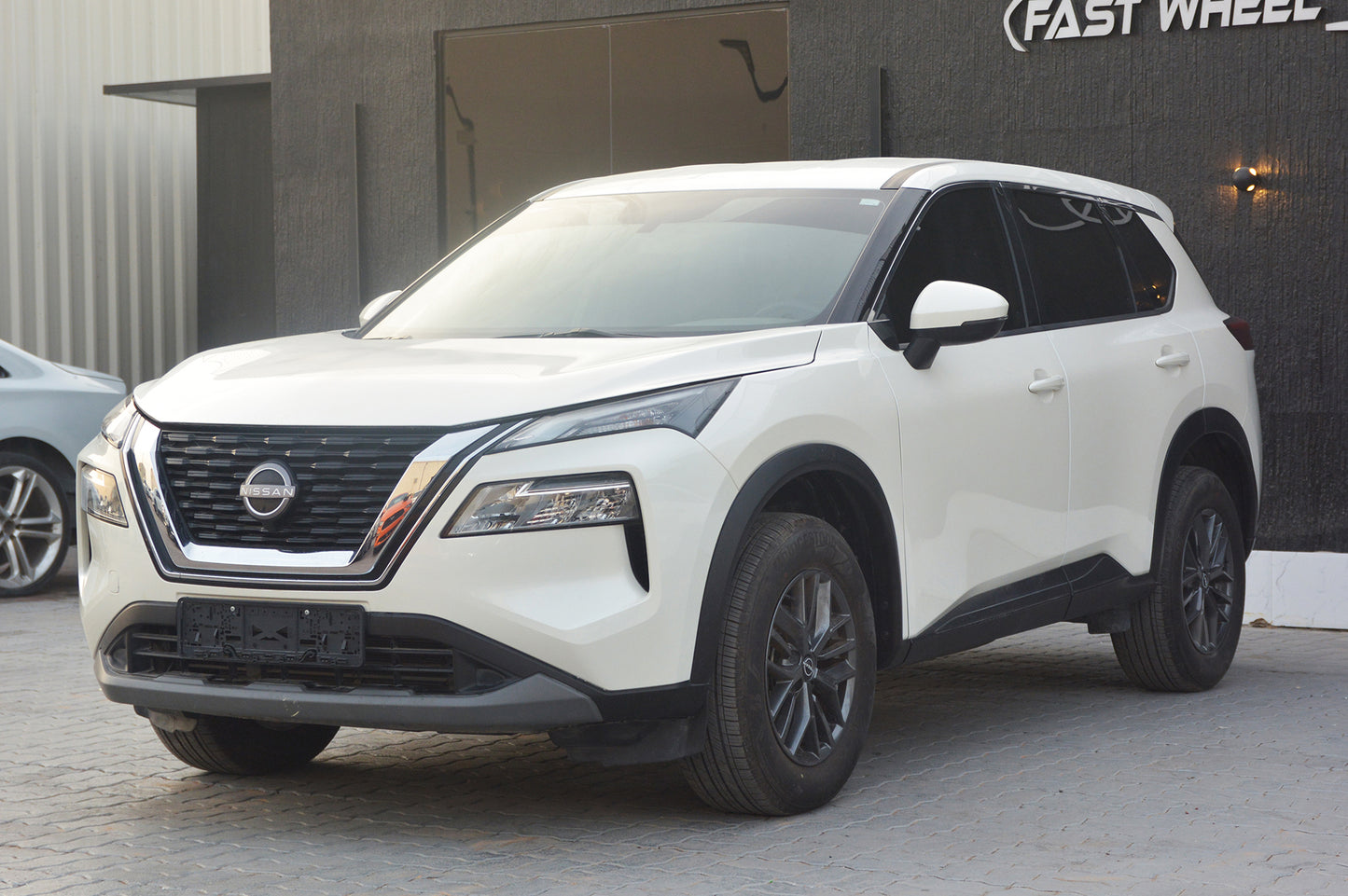 2023 NISSAN X- TRAIL (GCC) - Fast Wheel