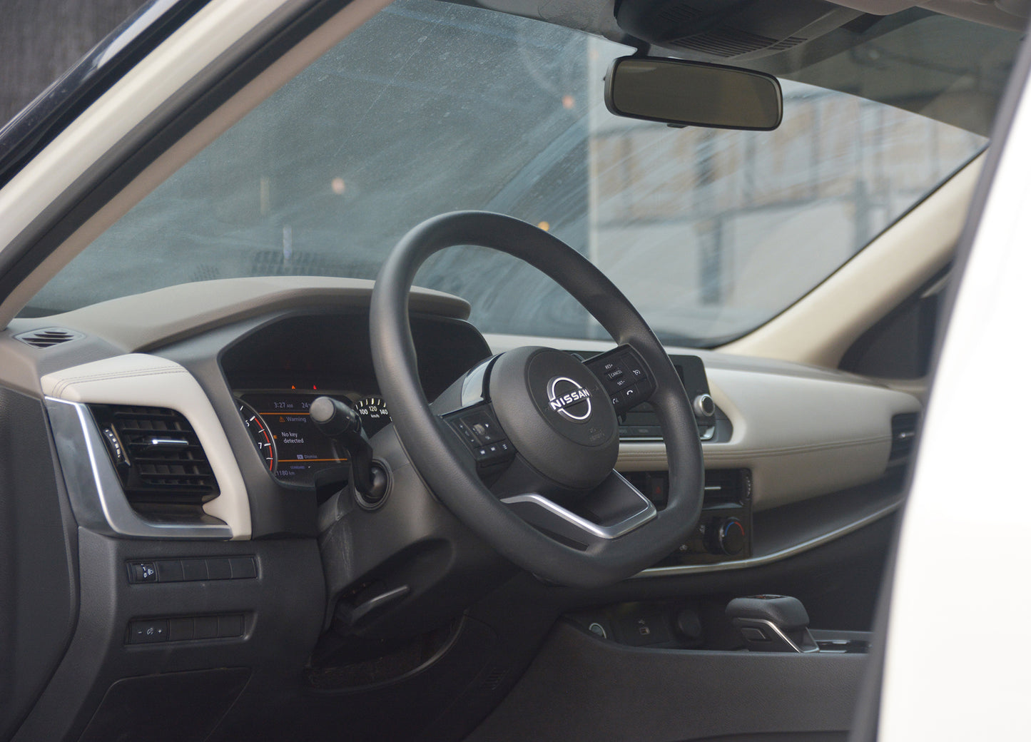 2023 NISSAN X- TRAIL (GCC) - Fast Wheel