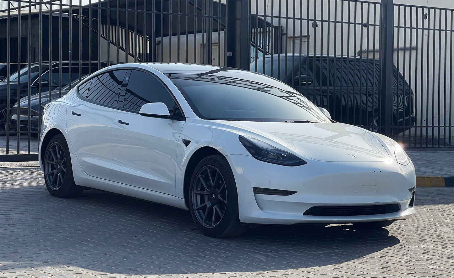 2023 TESLA MODEL 3 LONG RANGE - Fast Wheel