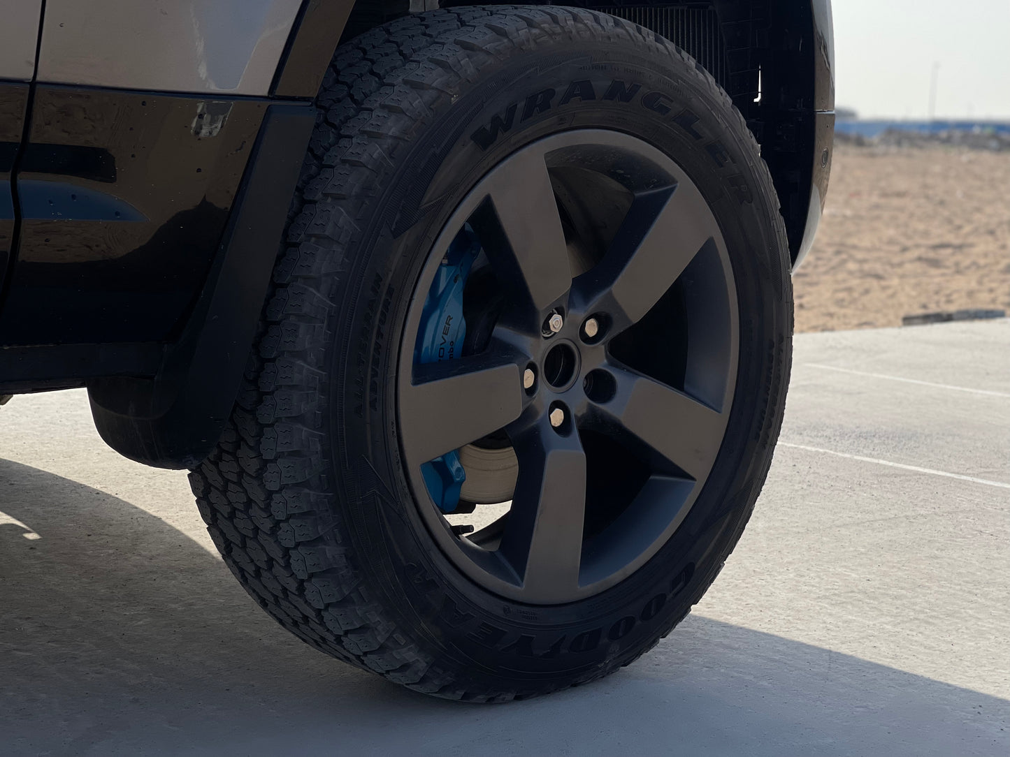 2024 RANGE ROVER DEFENDER - Fast Wheel