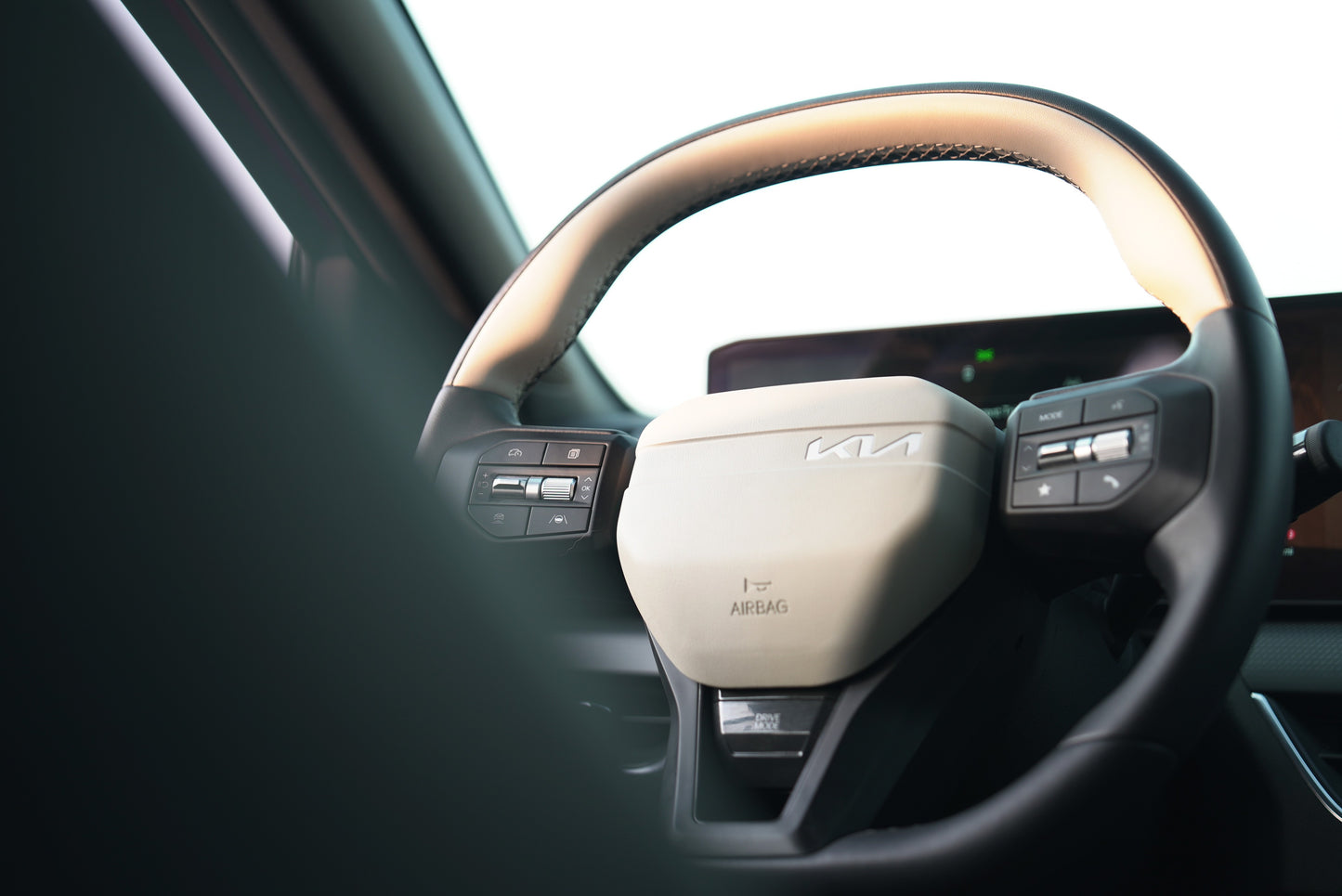 2025 KIA K4, Gt Line - Fast Wheel