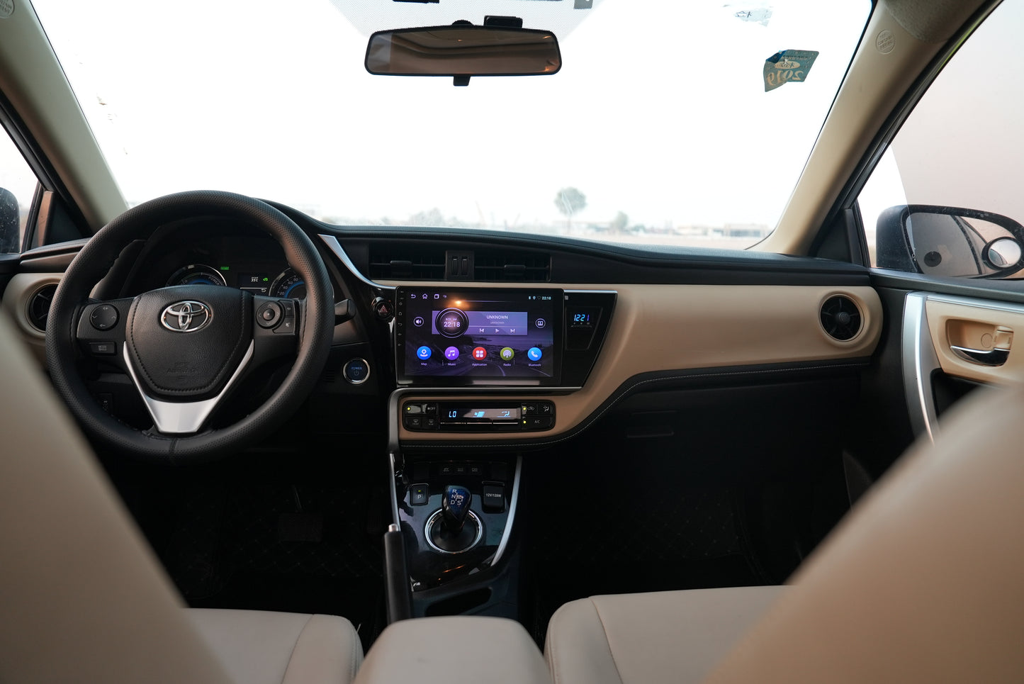 2018 TOYOTA COROLLA HYBRID