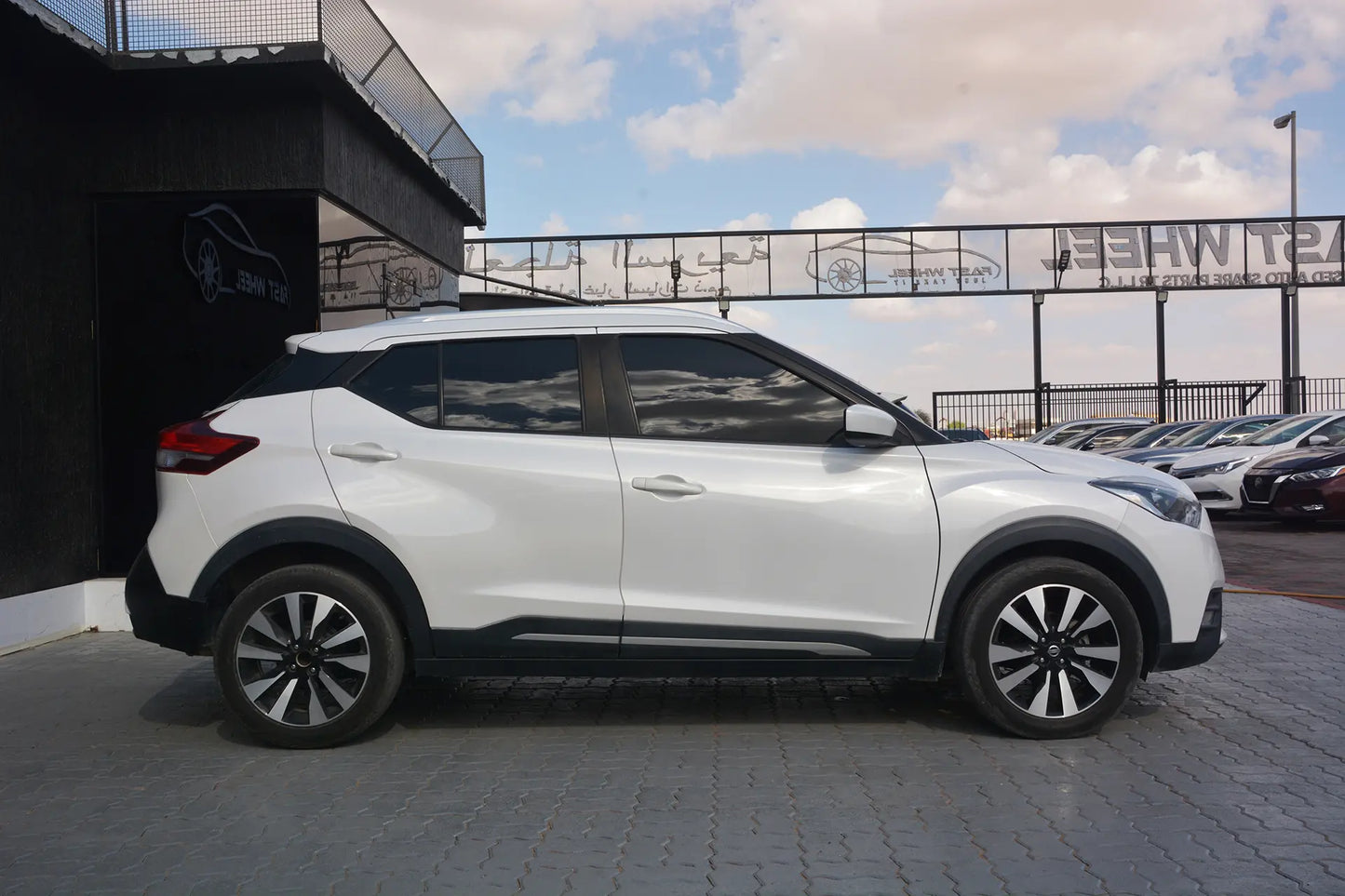 Nissan Kicks 2020 (GCC) - Fast Wheel