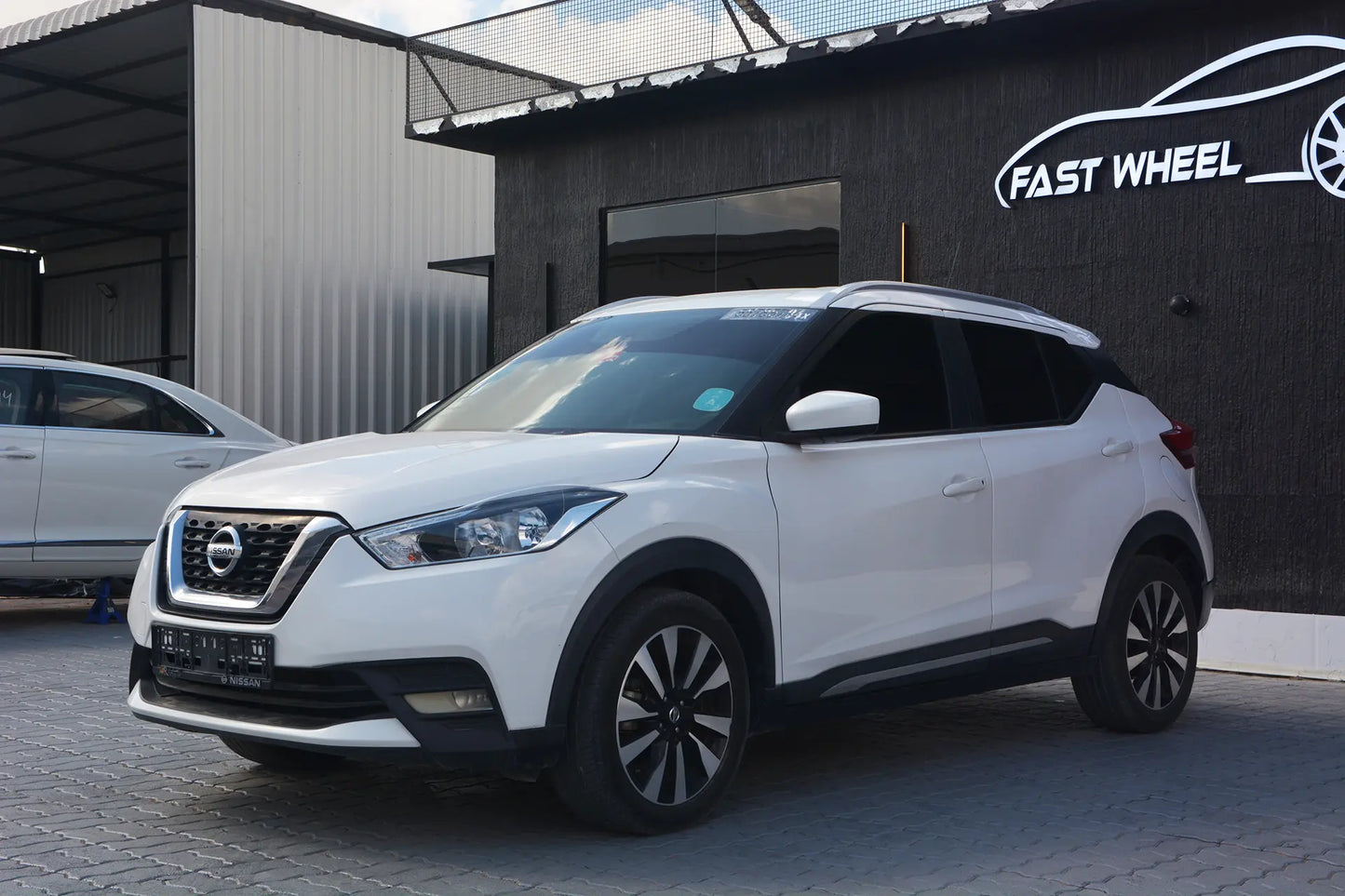 Nissan Kicks 2020 (GCC) - Fast Wheel