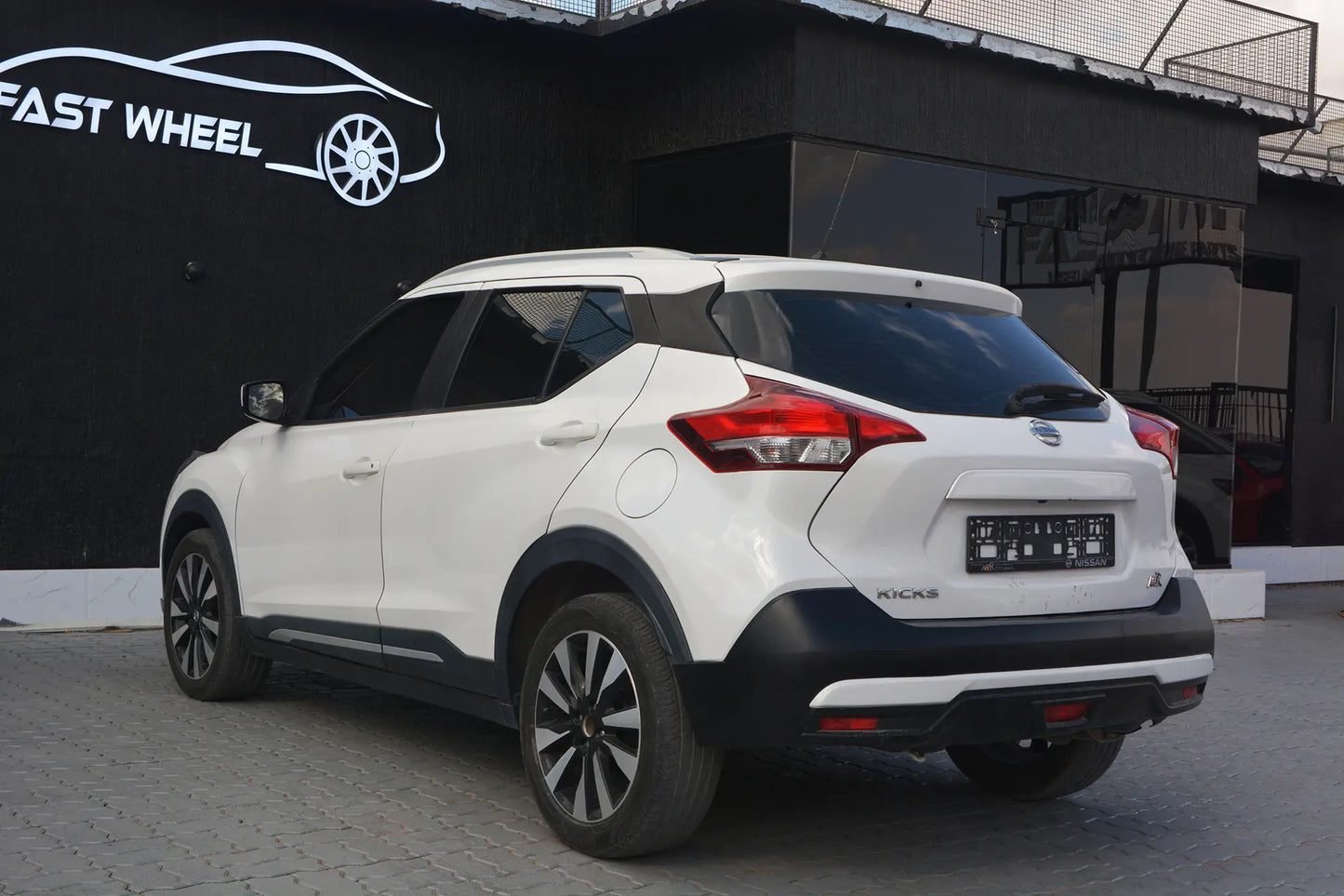 Nissan Kicks 2020 (GCC) - Fast Wheel