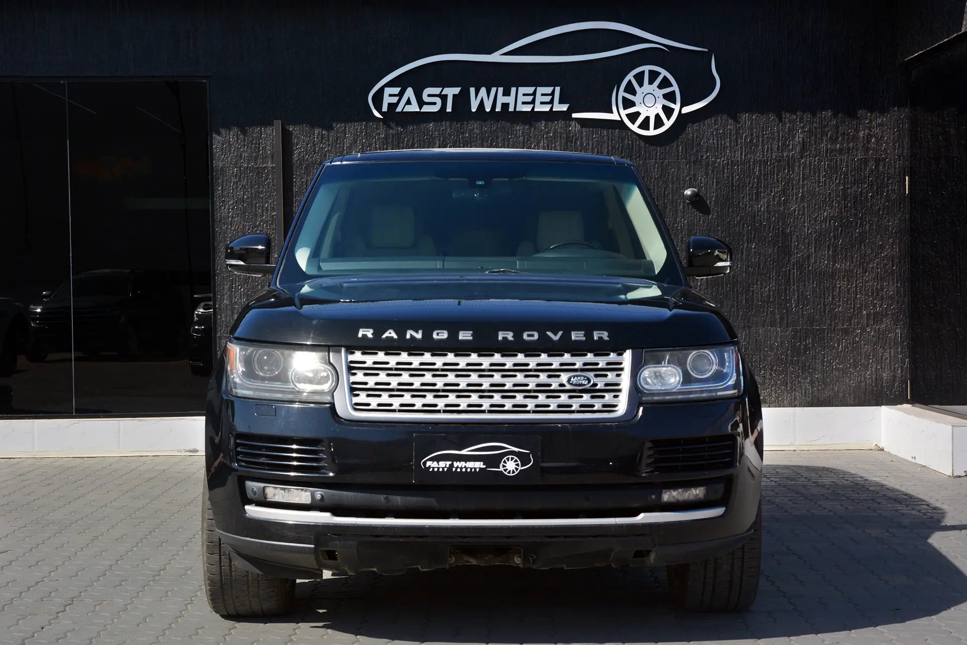 2014 Range Rover AWD - Black, V8, Automatic, Export-Ready – Fast Wheel