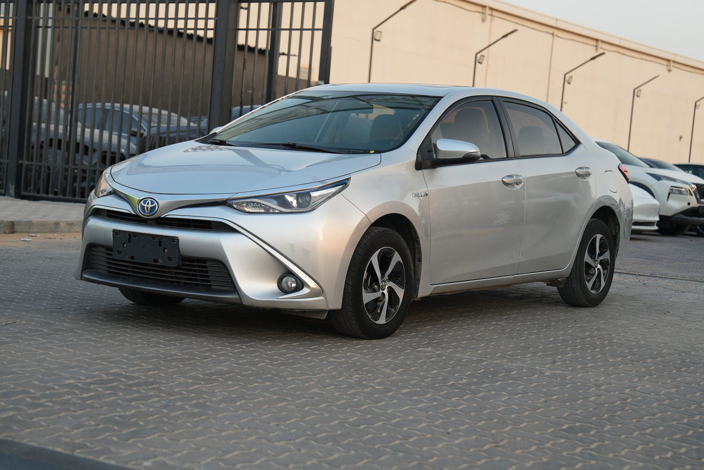 2018 TOYOTA COROLLA HYBRID - Fast Wheel