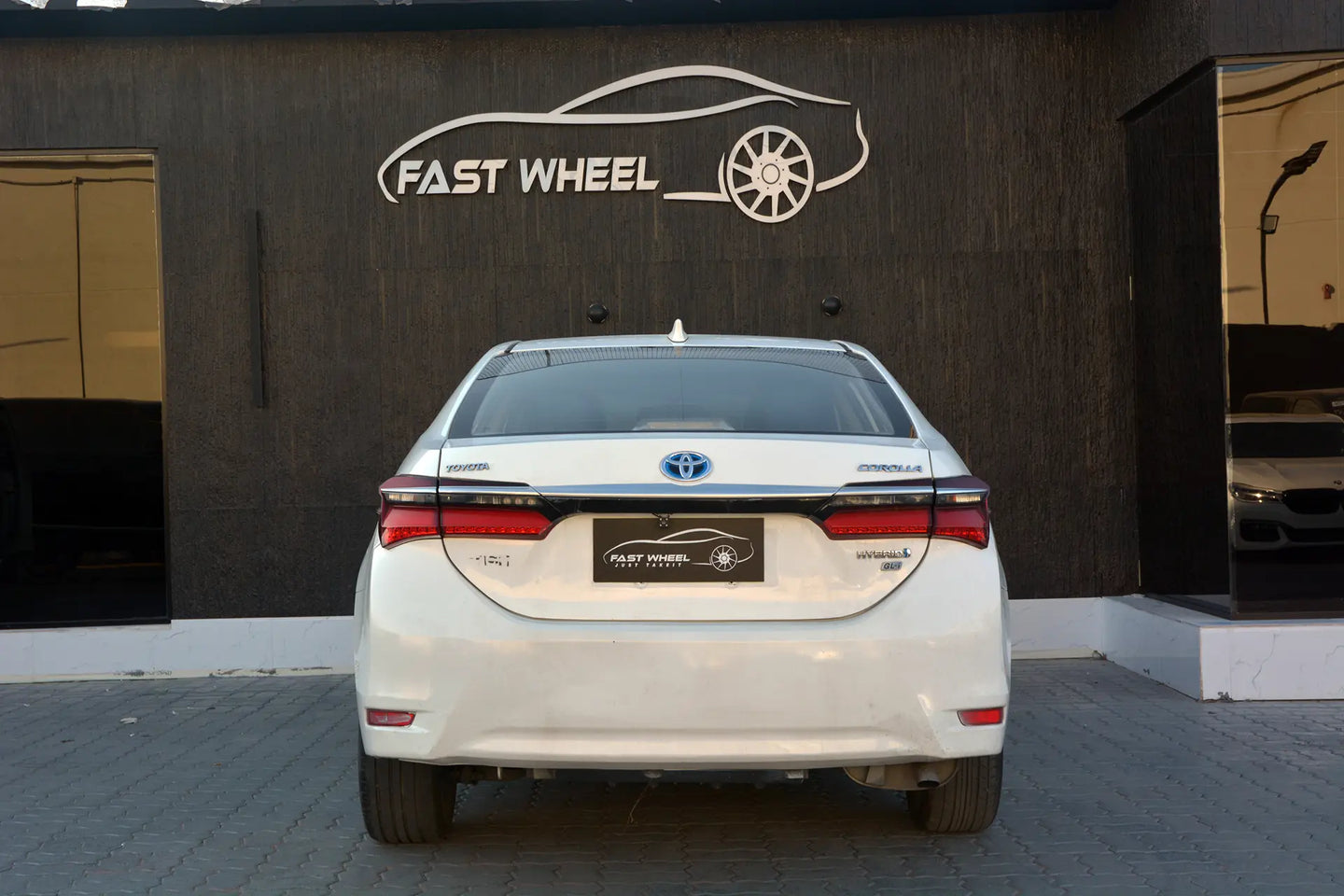 2018 Toyota Corolla Hybrid - Fast Wheel