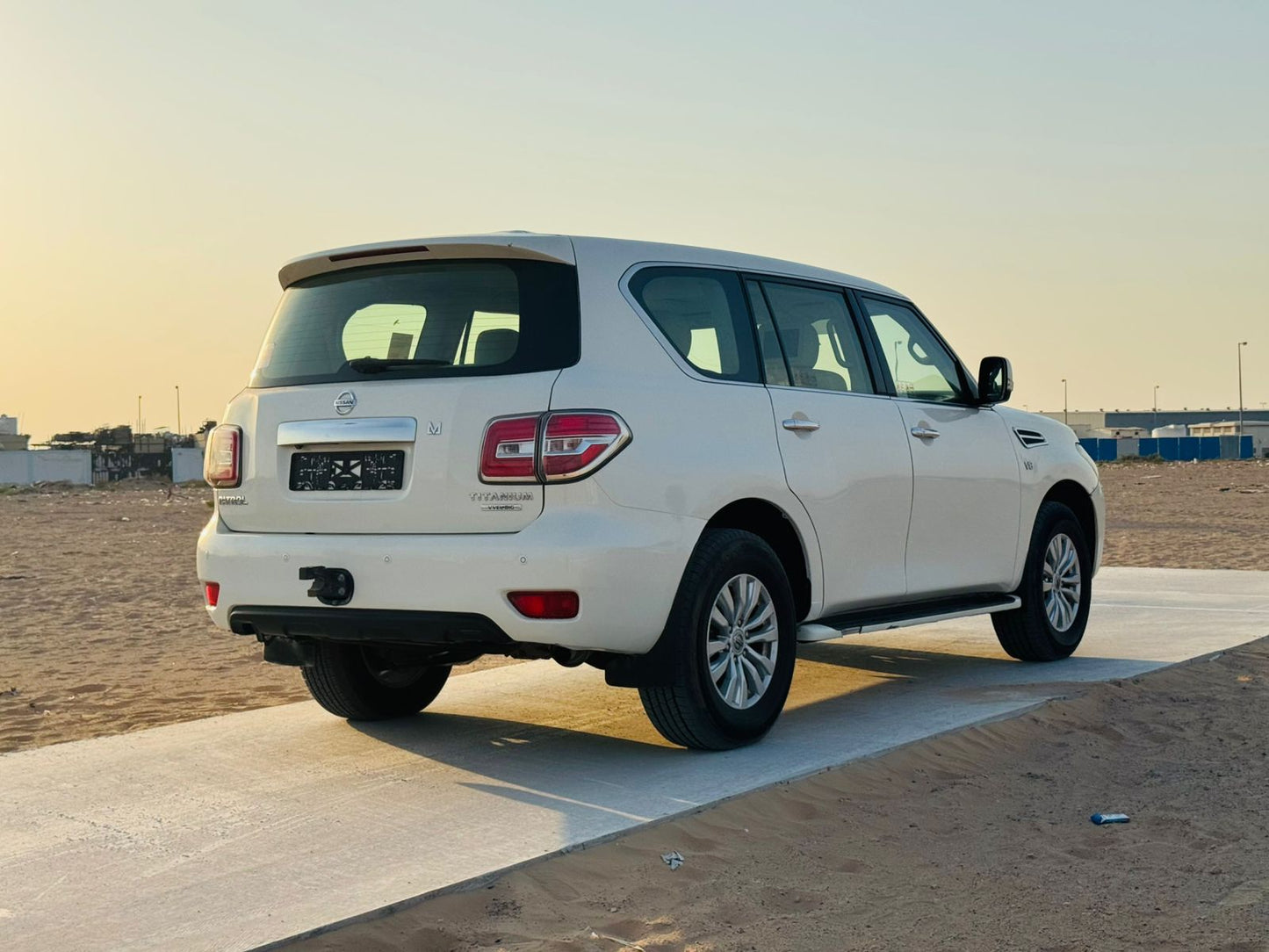 2019 NISSAN PATROL TITANIUM - Fast Wheel