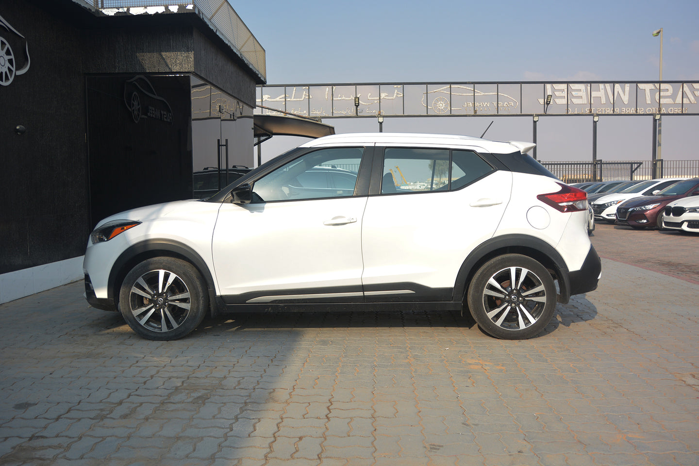 2020 Nissan Kicks SR - Fast Wheel