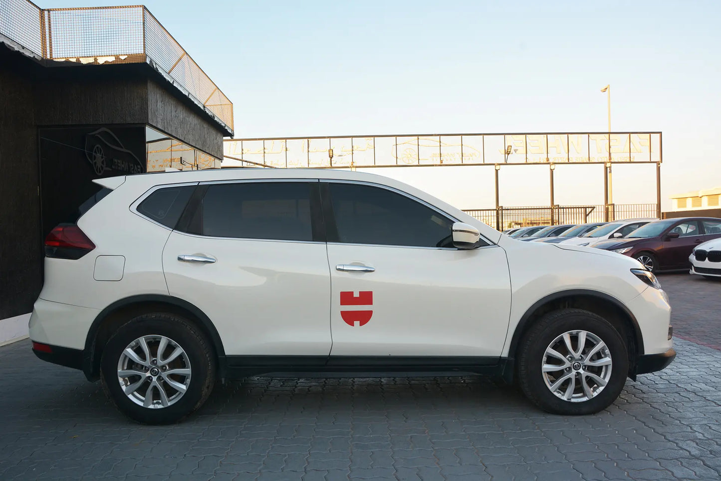 2021 NISSAN X- TRAIL (GCC) - Fast Wheel
