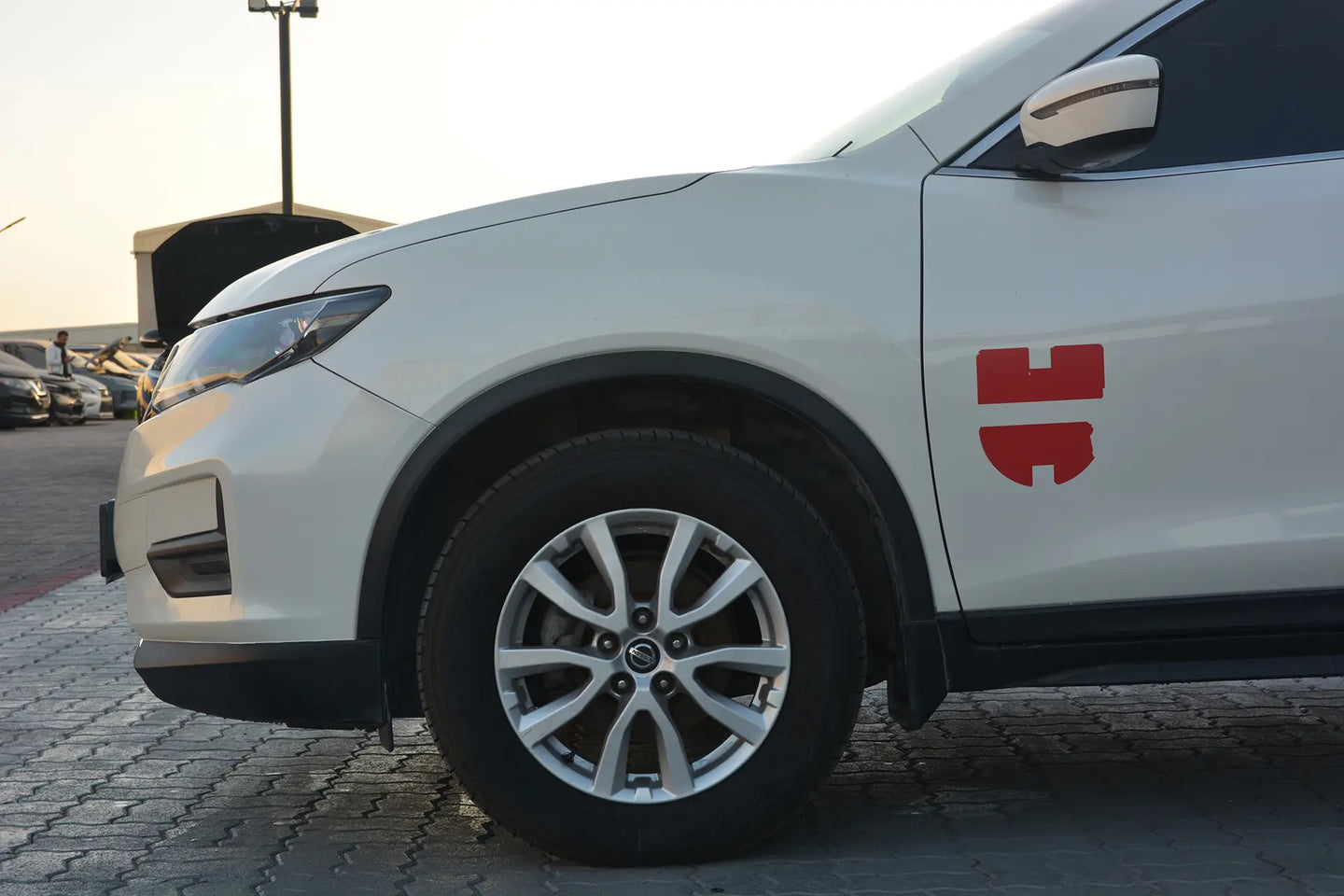 2021 NISSAN X- TRAIL (GCC) - Fast Wheel