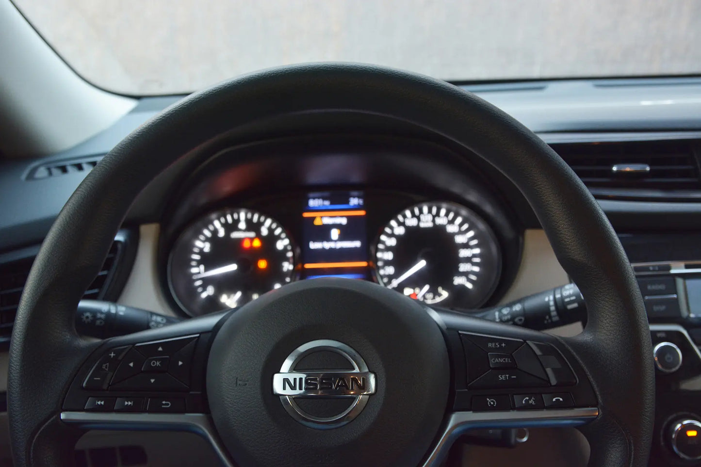 2021 NISSAN X- TRAIL (GCC) - Fast Wheel