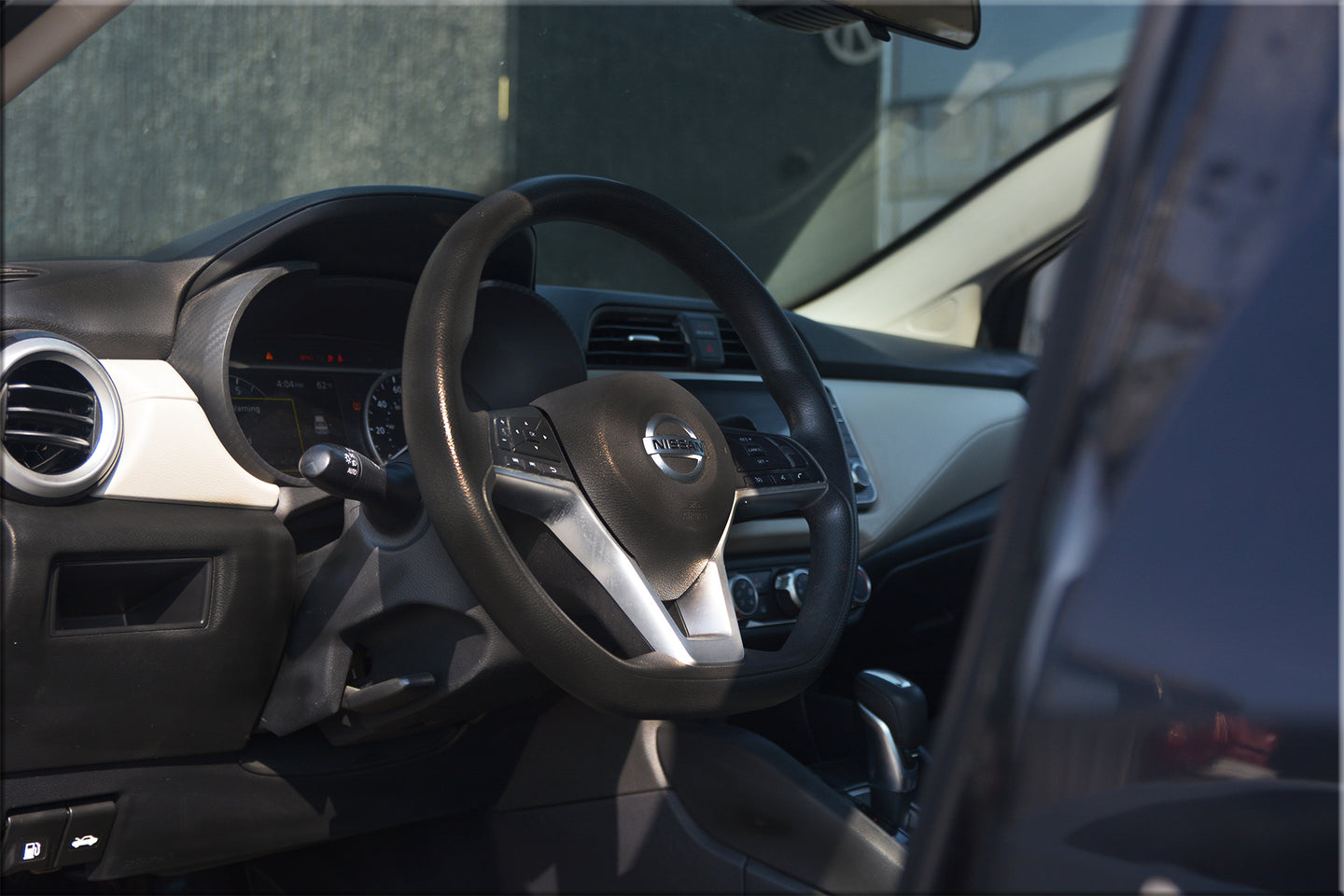 2021 Nissan Versa, Sv - Fast Wheel