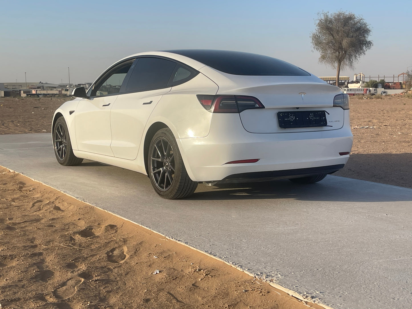 2021 TESLA MODEL 3 LONG RANGE - Fast Wheel