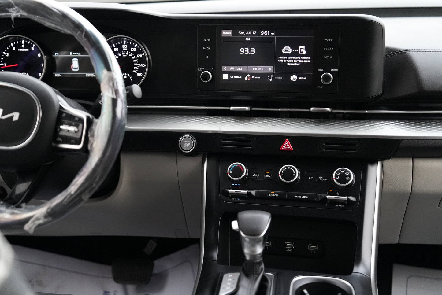 2022 KIA Carnival, LX - Fast Wheel