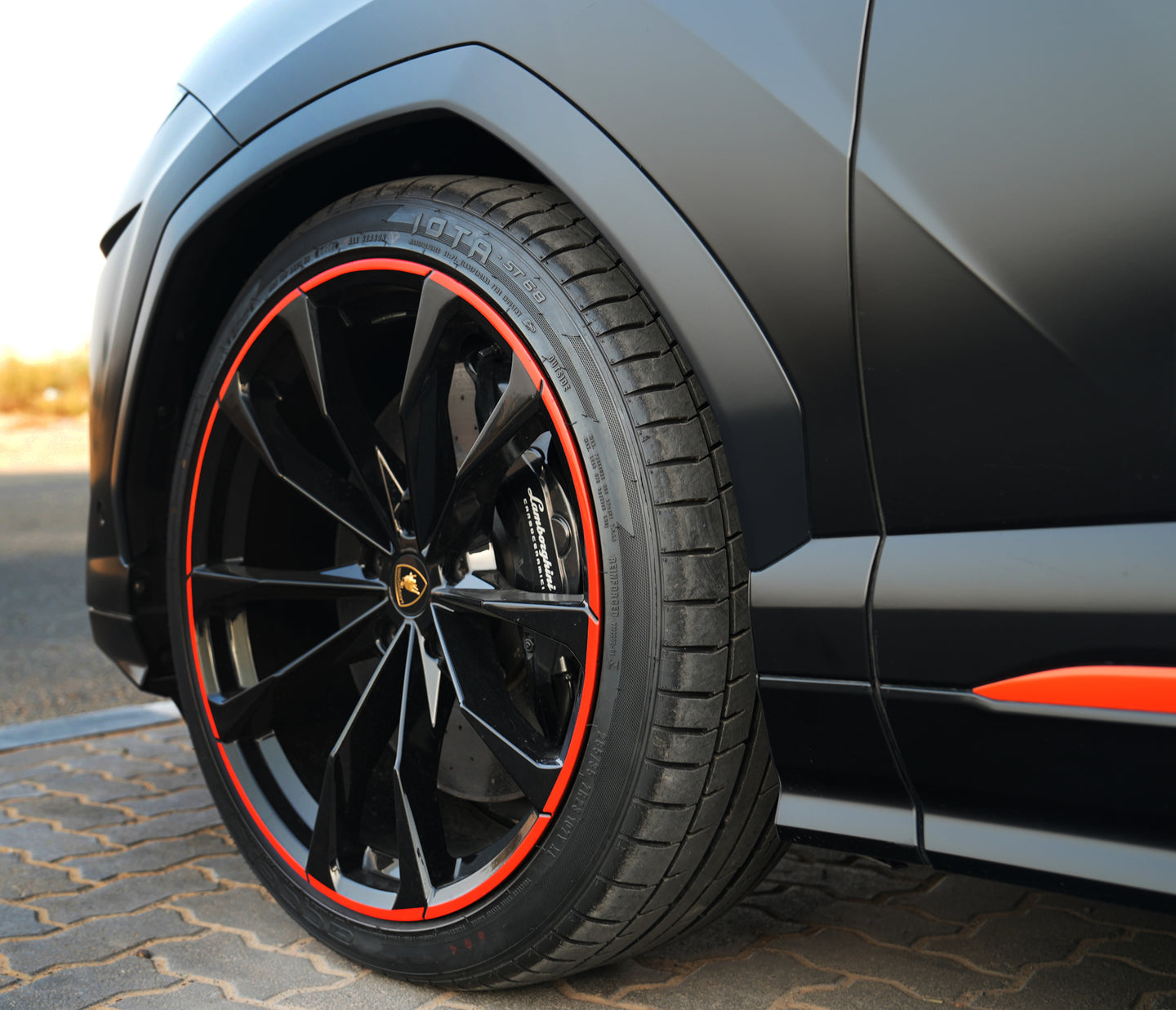 2022 LAMBORGHINI URUS - Fast Wheel