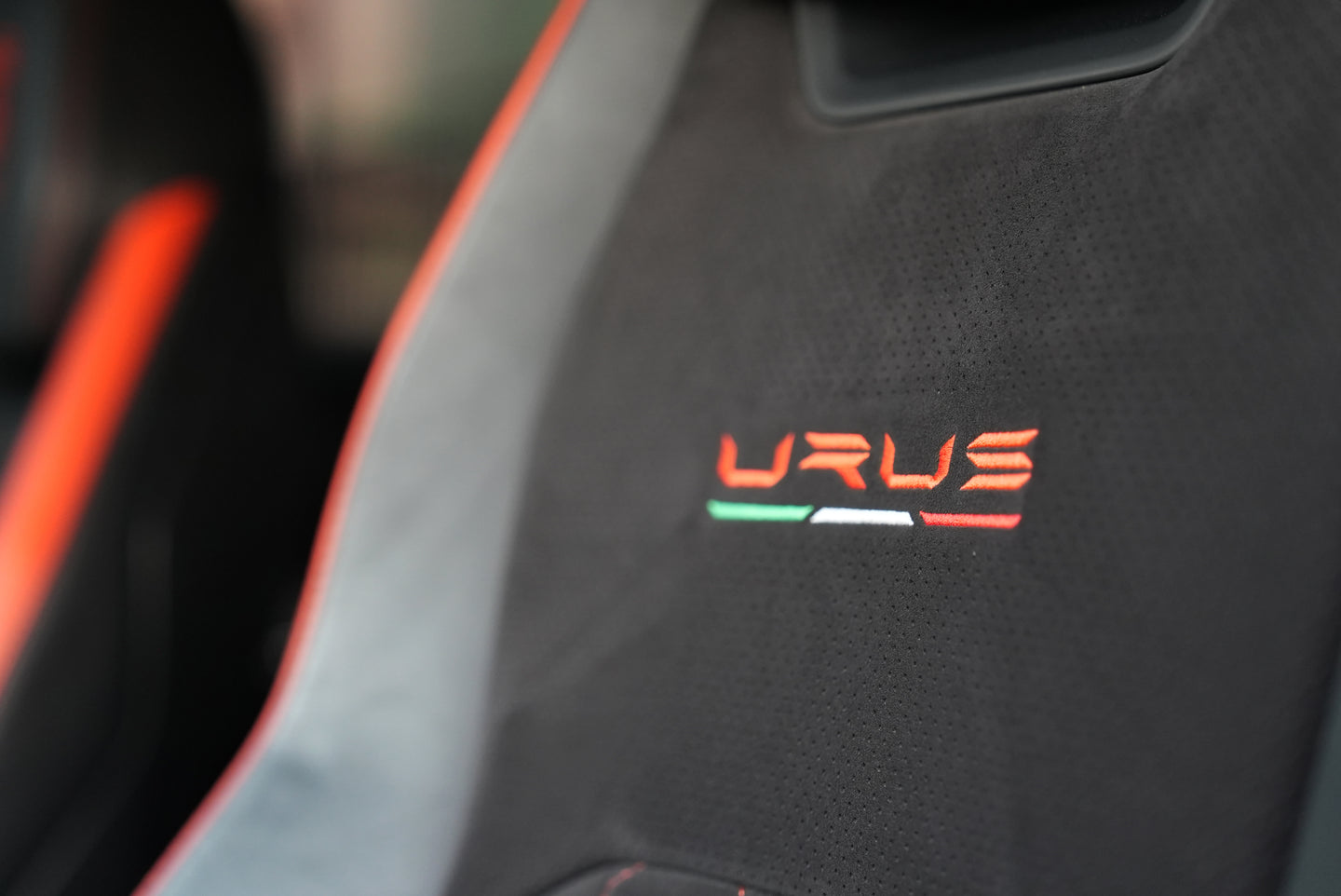 2022 LAMBORGHINI URUS - Fast Wheel