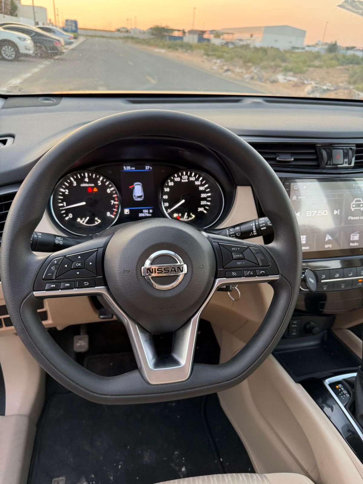 2022 NISSAN X- TRAIL 2.5 (GCC) - Fast Wheel