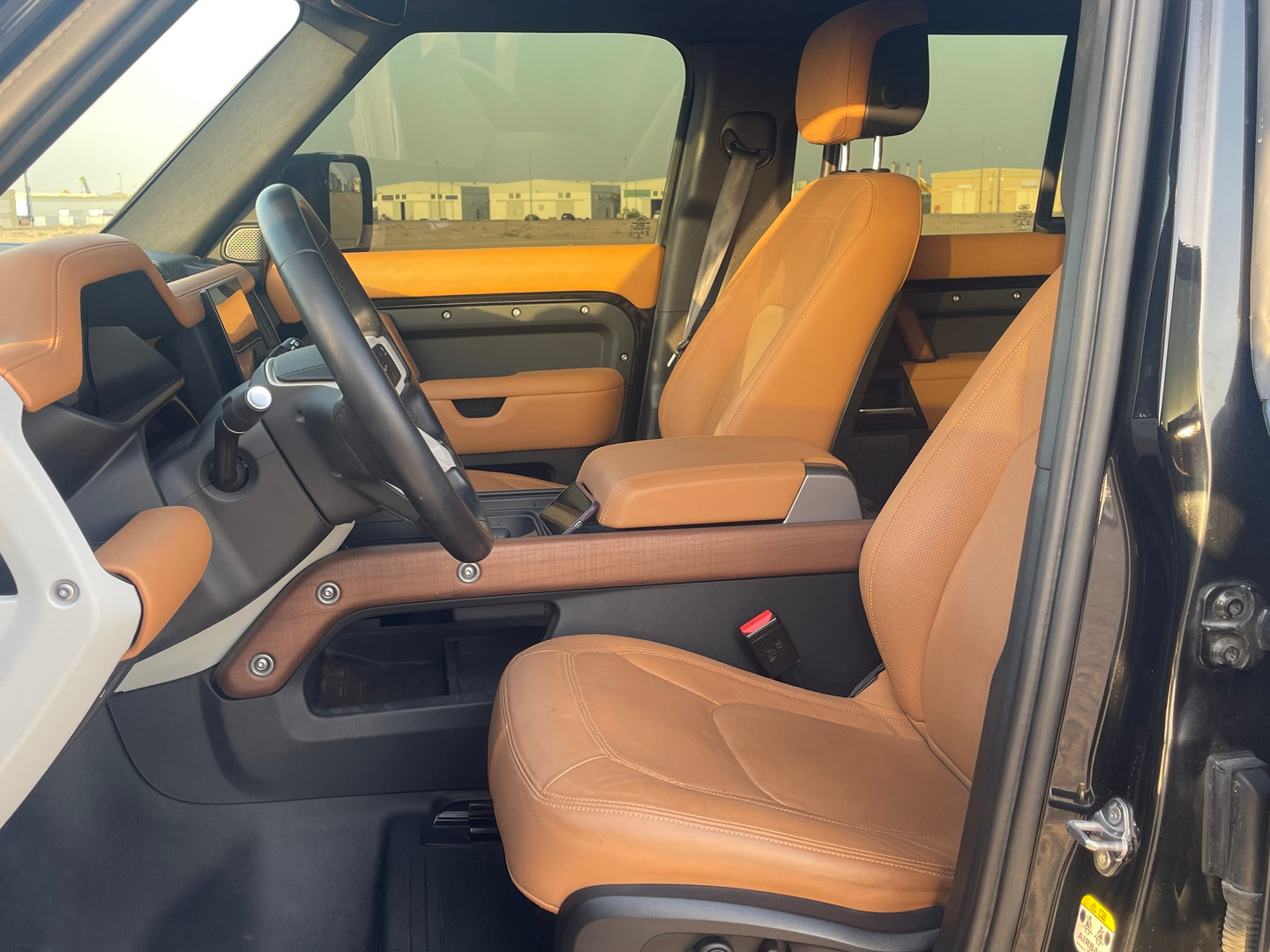2023 LAND ROVER DEFENDER P400 - Fast Wheel