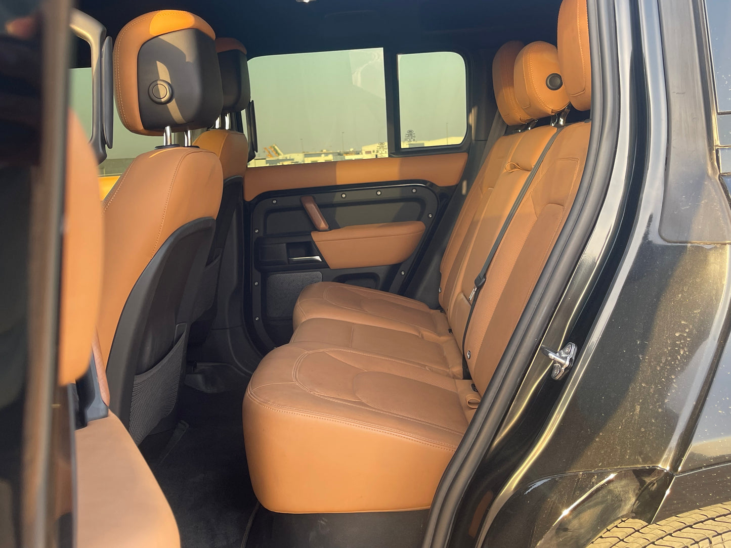 2023 LAND ROVER DEFENDER P400 - Fast Wheel
