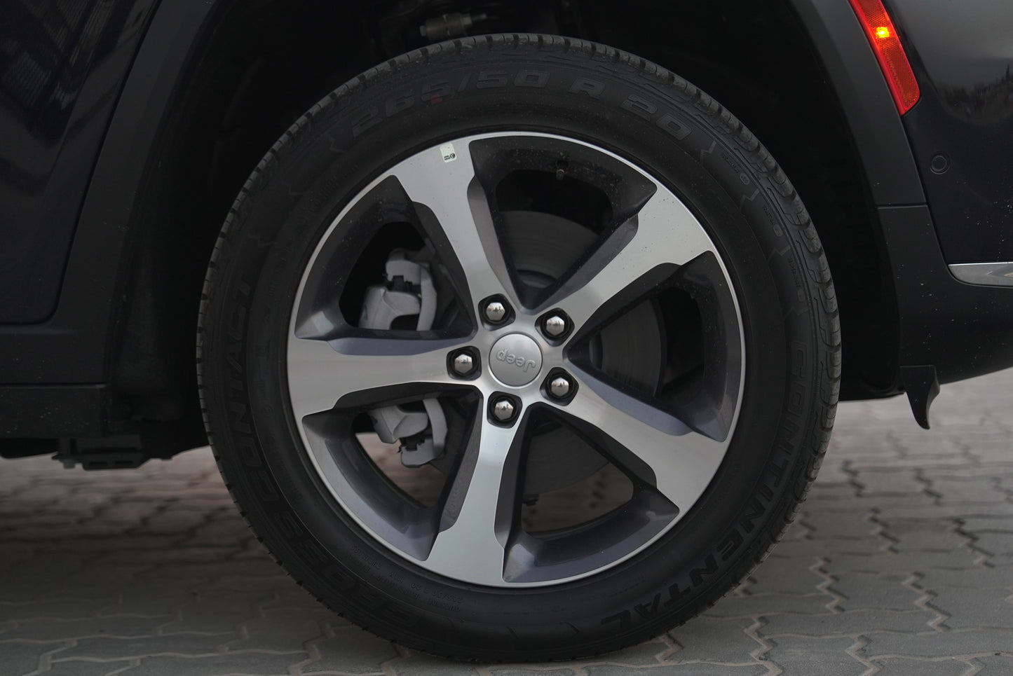 2024 Jeep Grand Cherokee - Fast Wheel