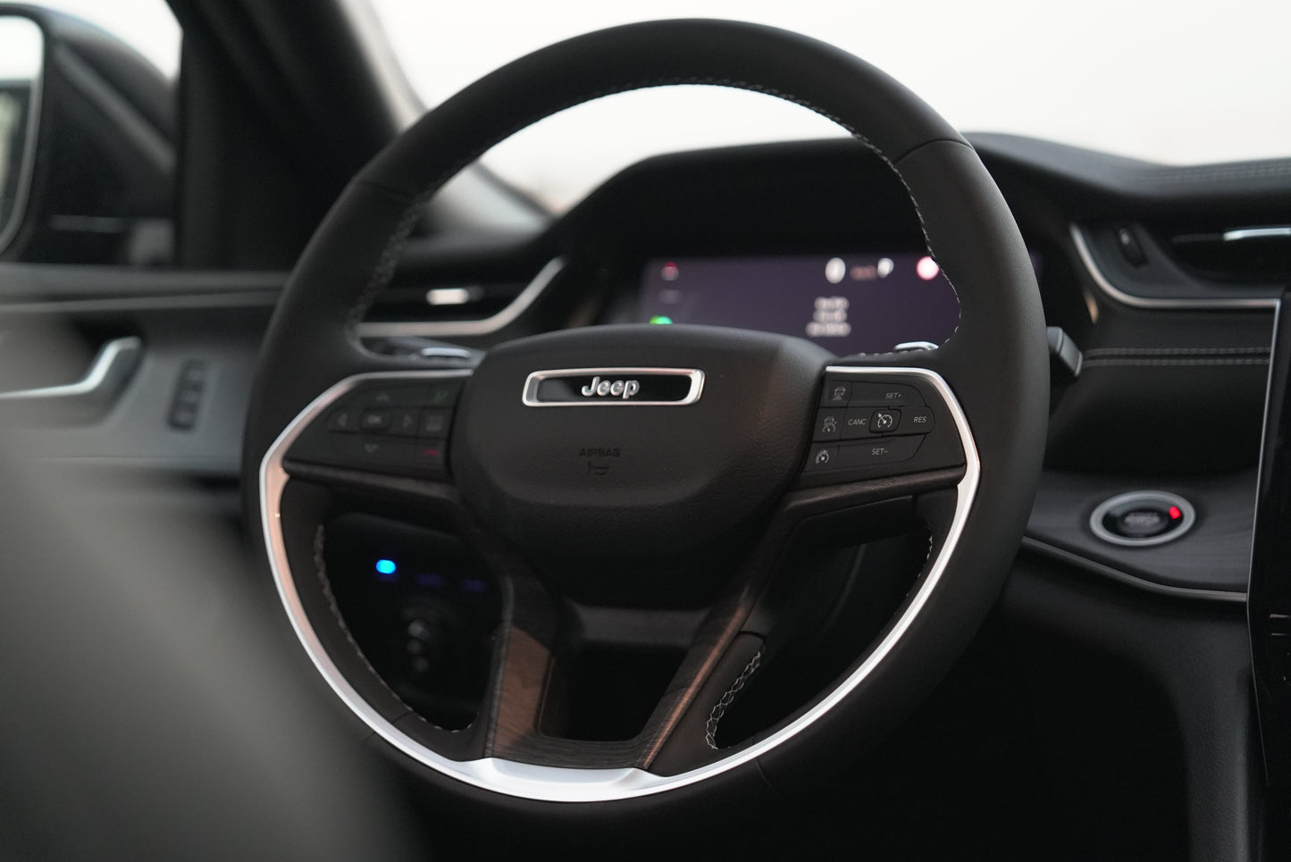 2024 Jeep Grand Cherokee - Fast Wheel