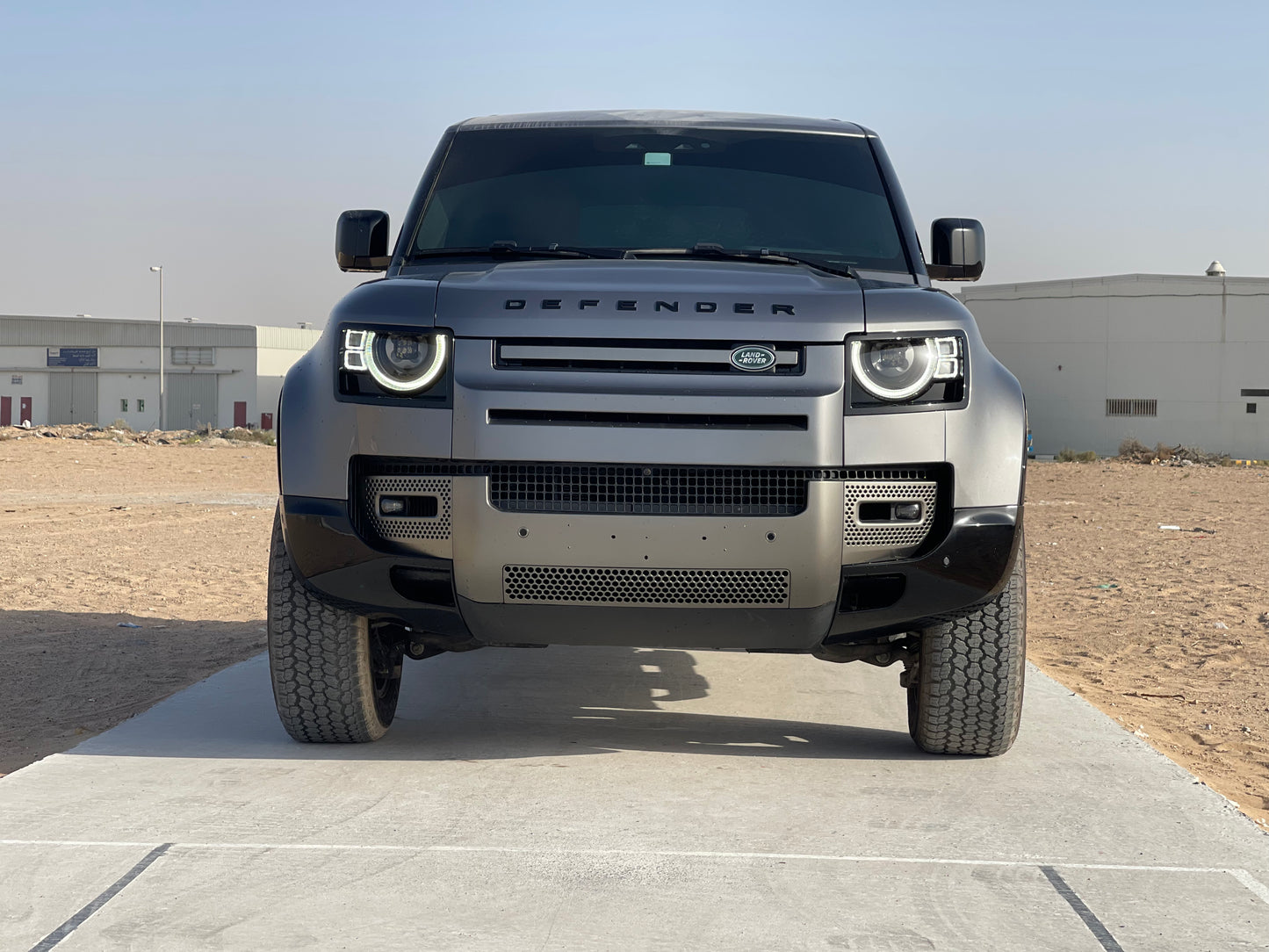 2024 RANGE ROVER DEFENDER P400 - Fast Wheel